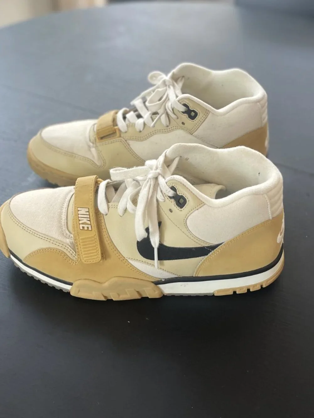 Nike Men’s Air Trainer Shoes Size 9 Coconut Milk DV7201-100